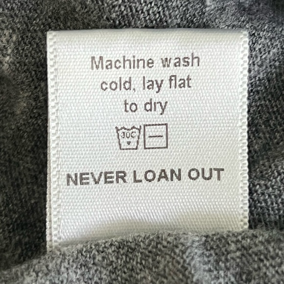 Nation Ltd long sleeve tee, grey, heart, size small - Picture 7 of 7